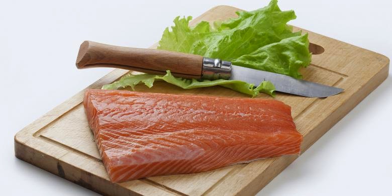 Tips Agar Talenan Kayu Tidak Bau Amis